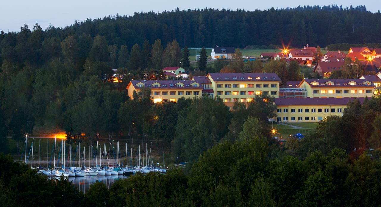 Homestay Lipno Wellness - Private Family *